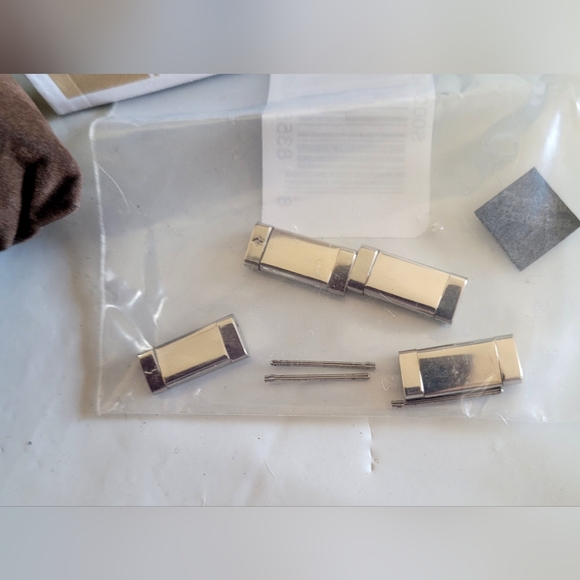 Michael Kors Womens Watch W/Extra Links MK5353 Silver, Box & Booklet New Battery - Picture 8 of 10